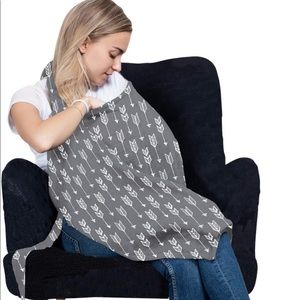 NWOT, Large Breastfeeding Cover, Soft, Breathable by San Francisco Bay